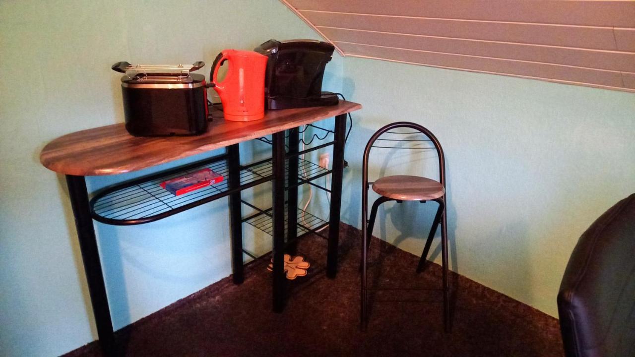 Monteurwohnung Aroba Fehrenbach Bagian luar foto