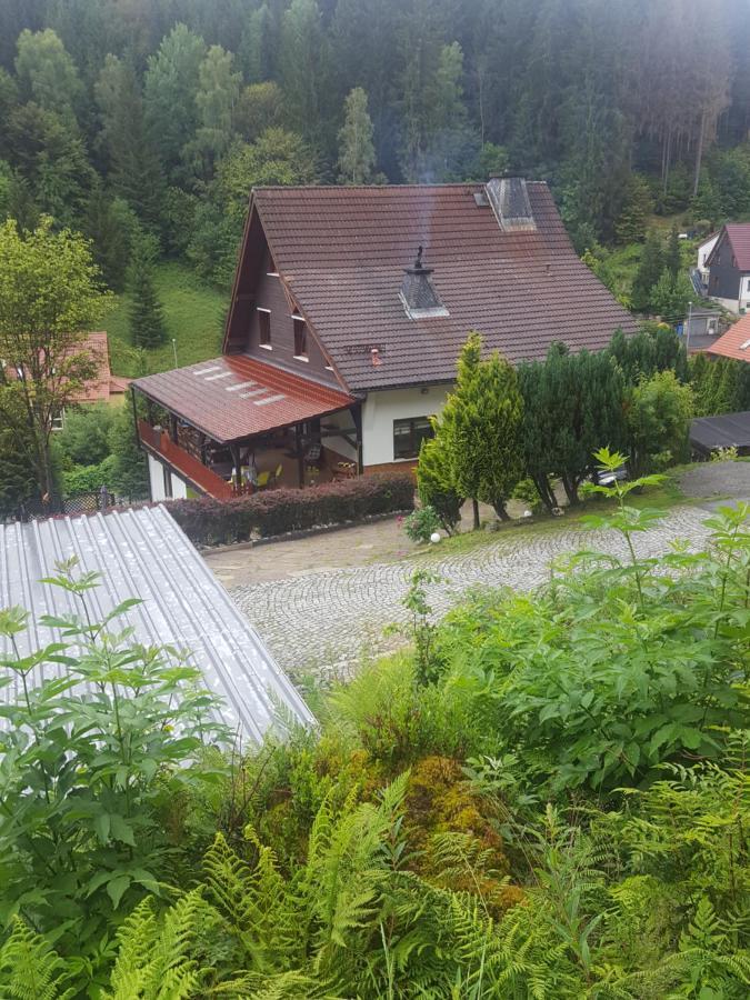 Monteurwohnung Aroba Fehrenbach Bagian luar foto
