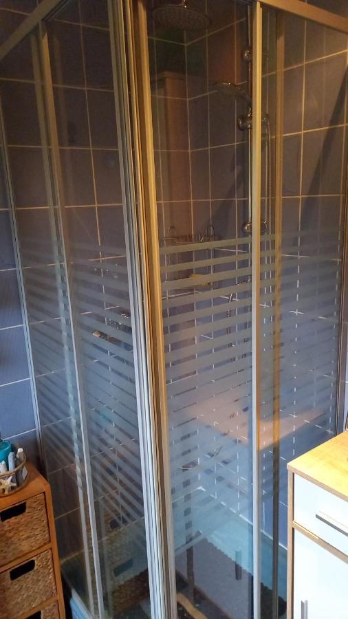 Monteurwohnung Aroba Fehrenbach Bagian luar foto