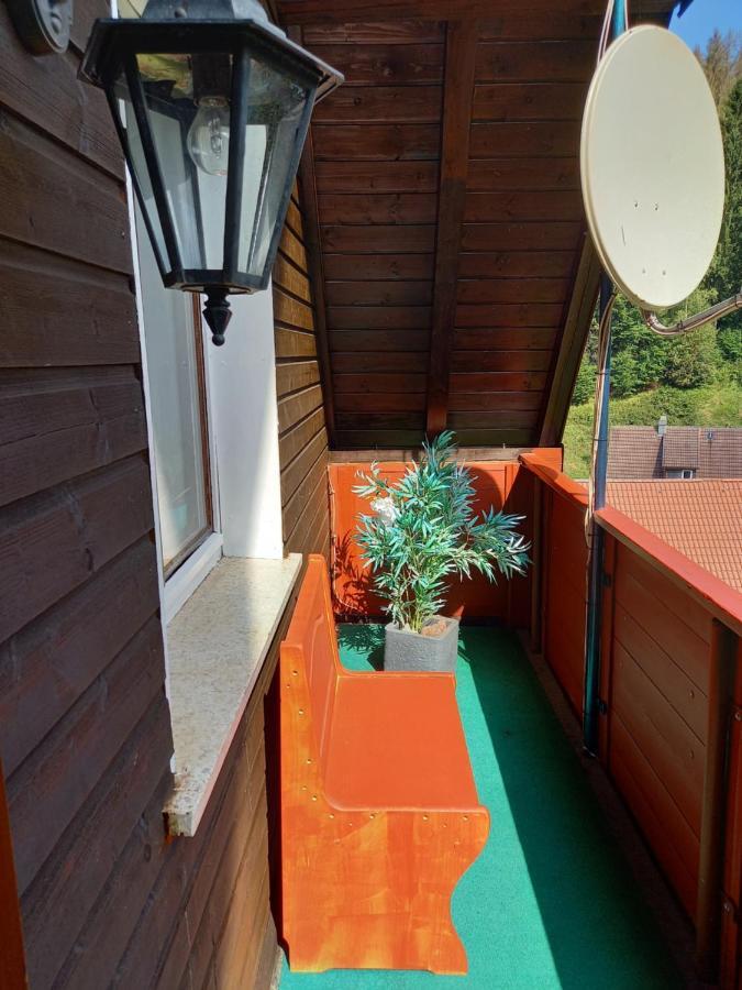 Monteurwohnung Aroba Fehrenbach Bagian luar foto