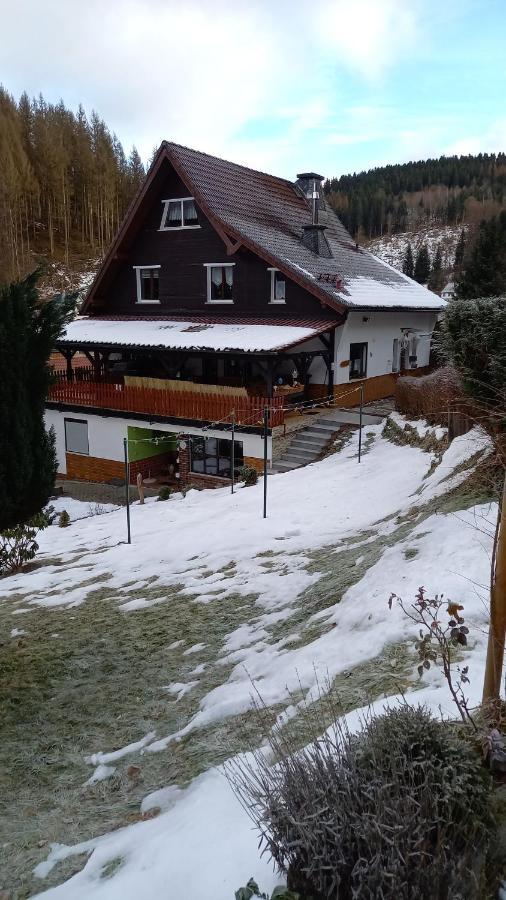 Monteurwohnung Aroba Fehrenbach Bagian luar foto