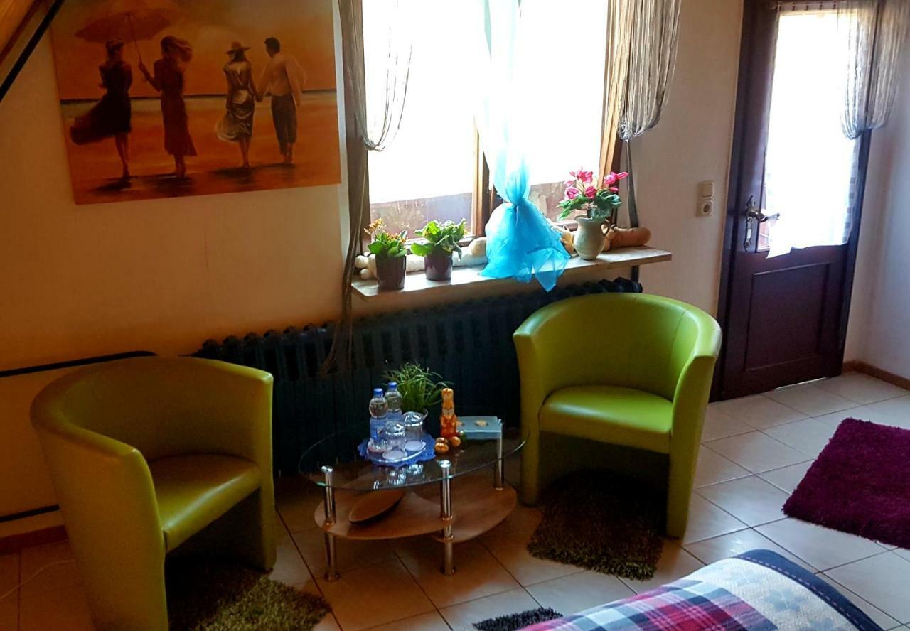 Monteurwohnung Aroba Fehrenbach Bagian luar foto
